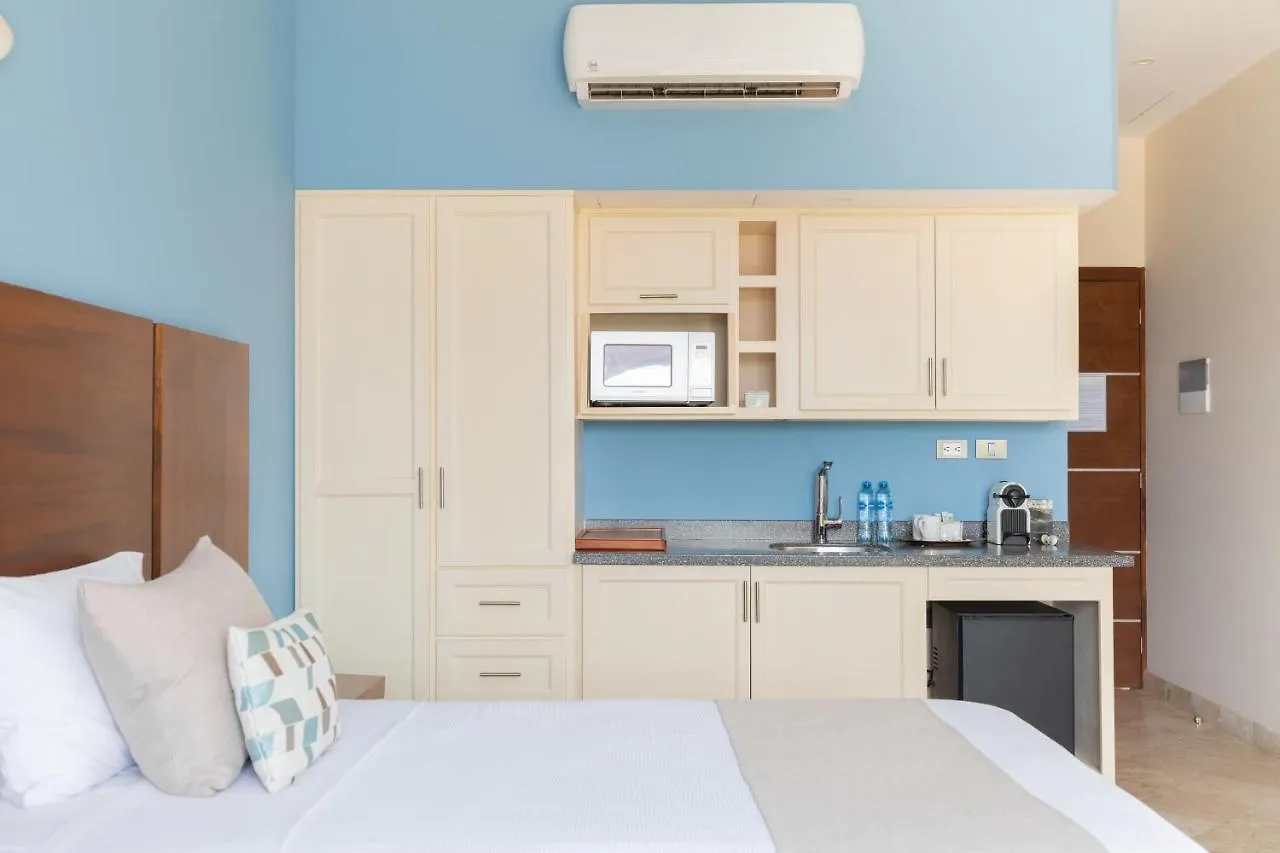 Biwa Tulum Hotel 4*,